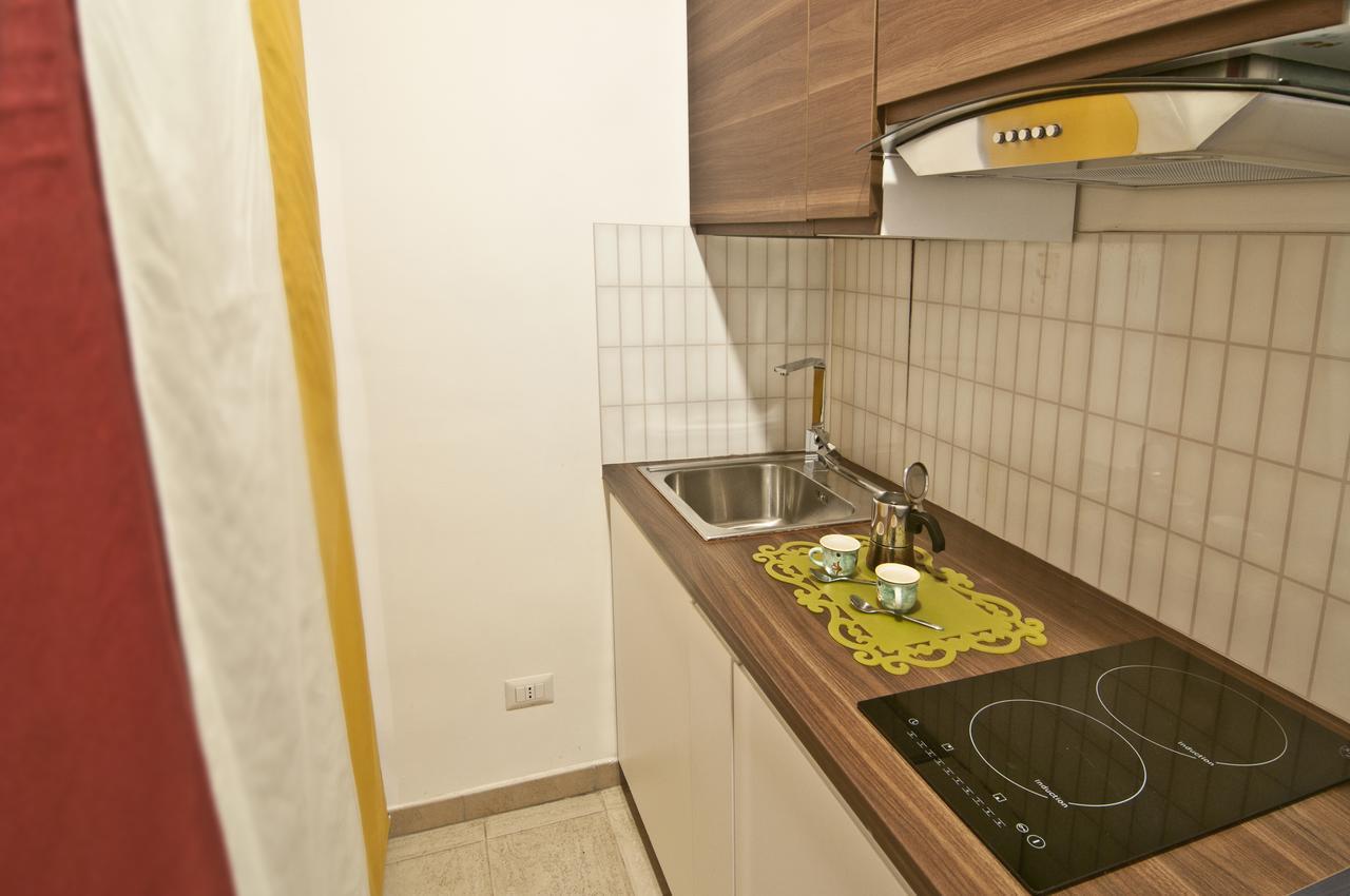 Piazza Risorgimento Studio Рим Экстерьер фото