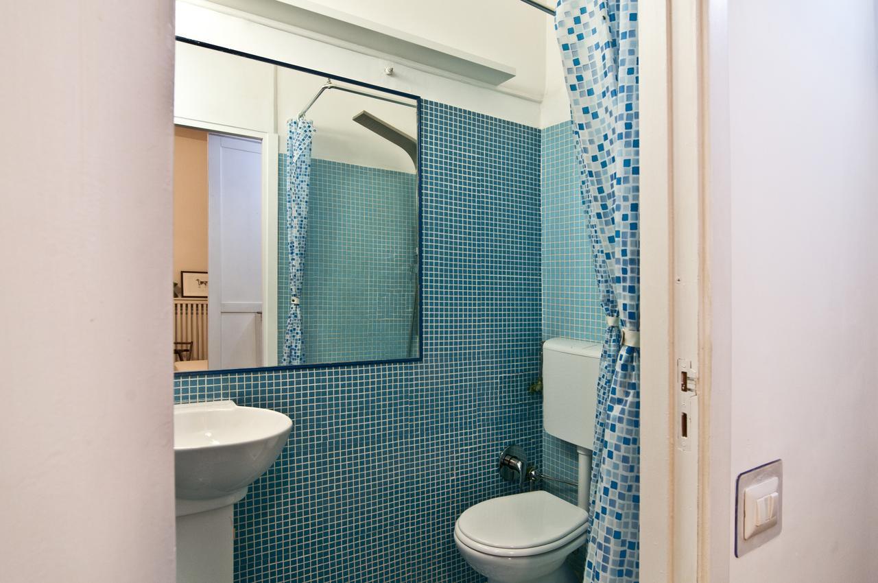 Piazza Risorgimento Studio Рим Экстерьер фото